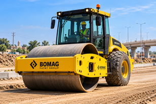 Road compaction roller